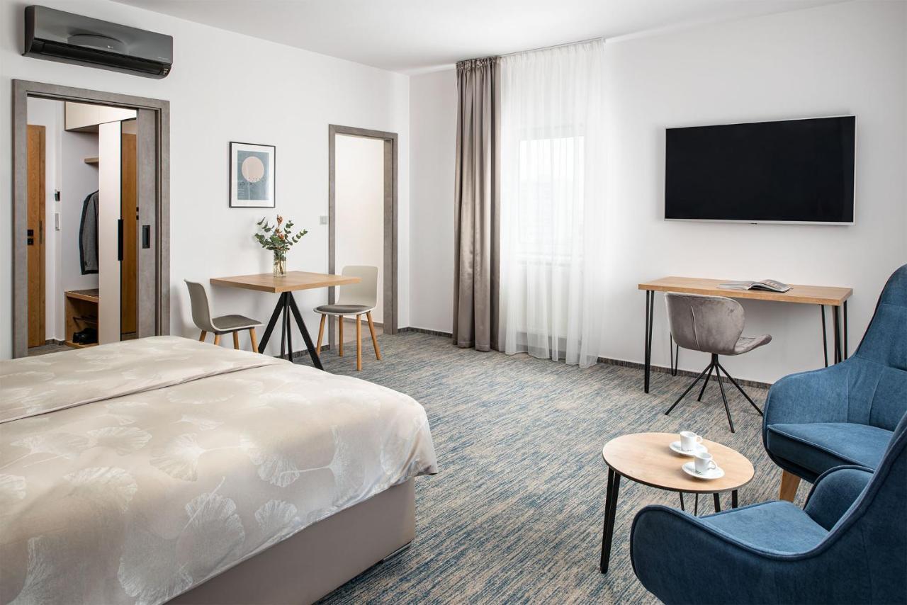 Hotel Osvit Mladá Boleslav Habitación foto